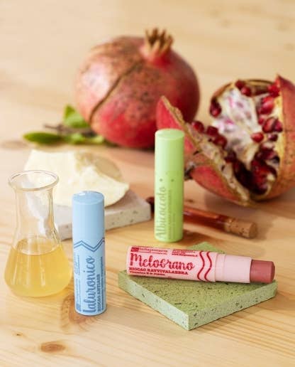 La Saponaria - Wholesale Lip Balm - Biocao Hyaluronic Lip Balm (5.7 ml)2