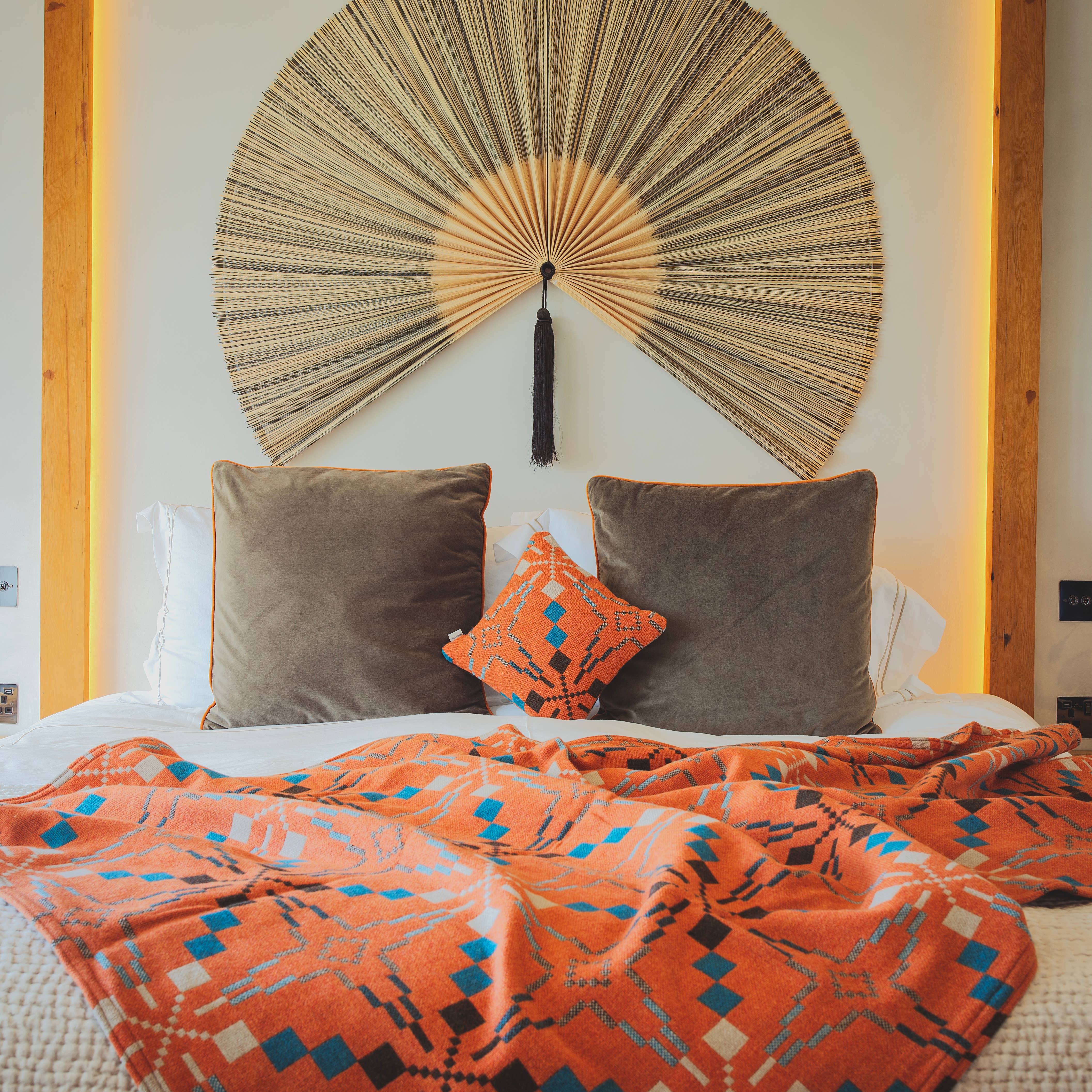 Melin Tregwynt - Wholesale Throw Blanket - Vintage Star Throws and Blankets6