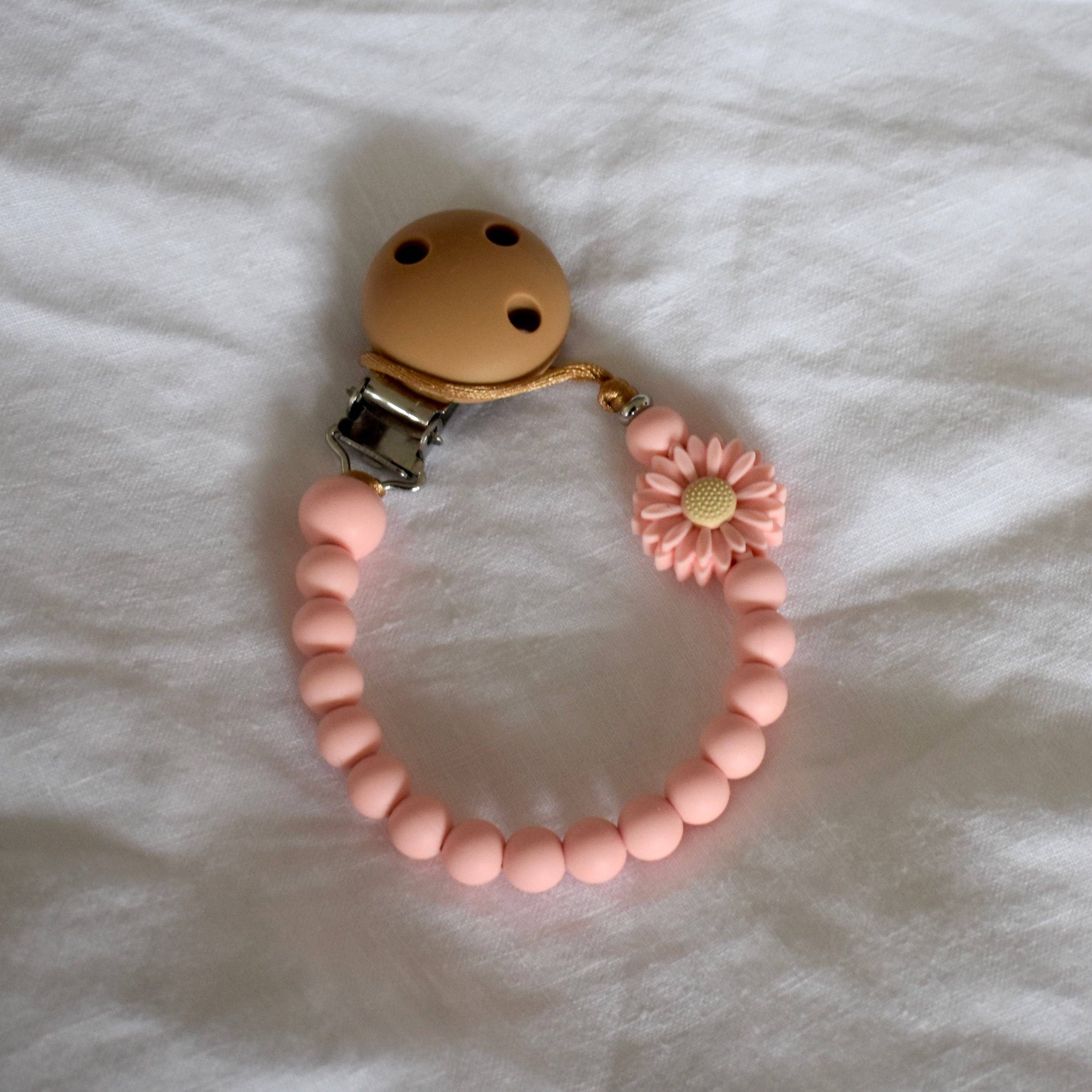 Bella Zailea - Wholesale Pacifier clip – Baby - Daisy Dummy Clip1