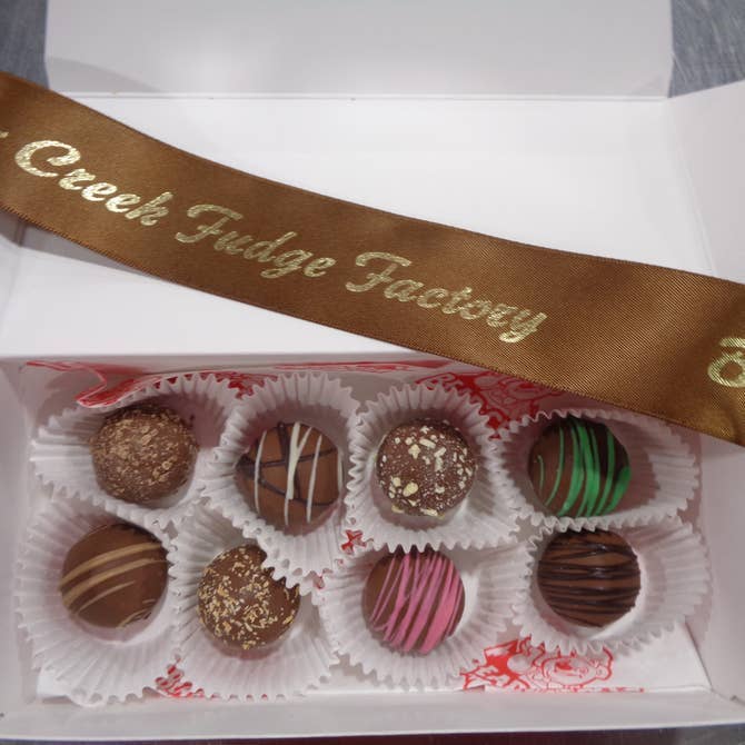 ❤️Truffles, Mini (pack of 24) 🐻 Milk, White and Dark for wholesale by Bear Creek Candy Kitchen