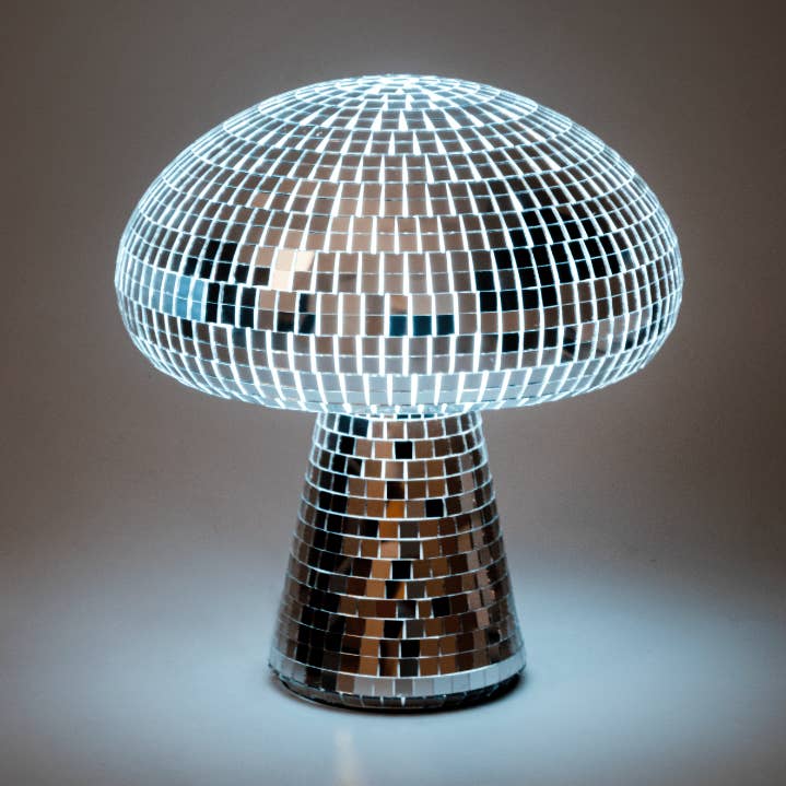 Disco-paddenstoellamp en andere Disco wholesale inkopen. Gratis retourzendingen en een 60-dagen netto betalingstermijn op Faire.com trends op Faire.