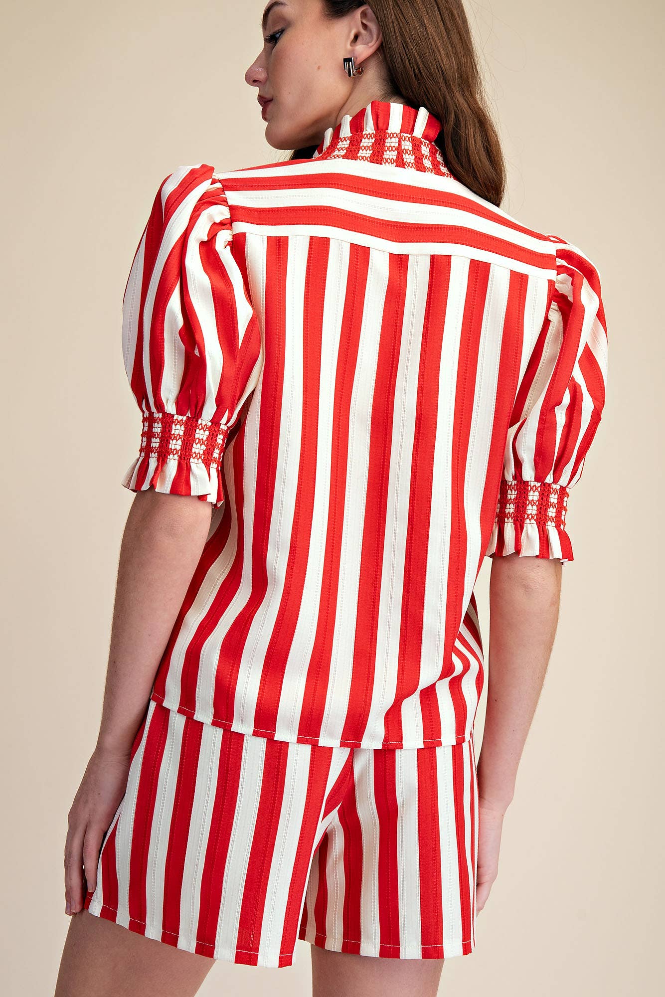 Glam - Wholesale Blouse - Women's - Ruffle V-Neck Smocked Puff Sleeve Blouse5