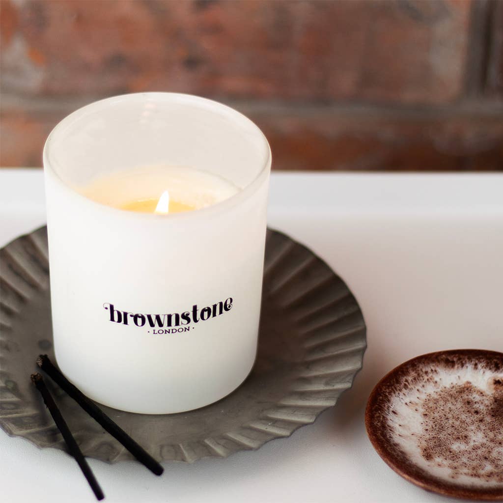 Brownstone London - Wholesale Jar/Filled Candle - Sicilian Fig & Cassis Boxed Candle 1