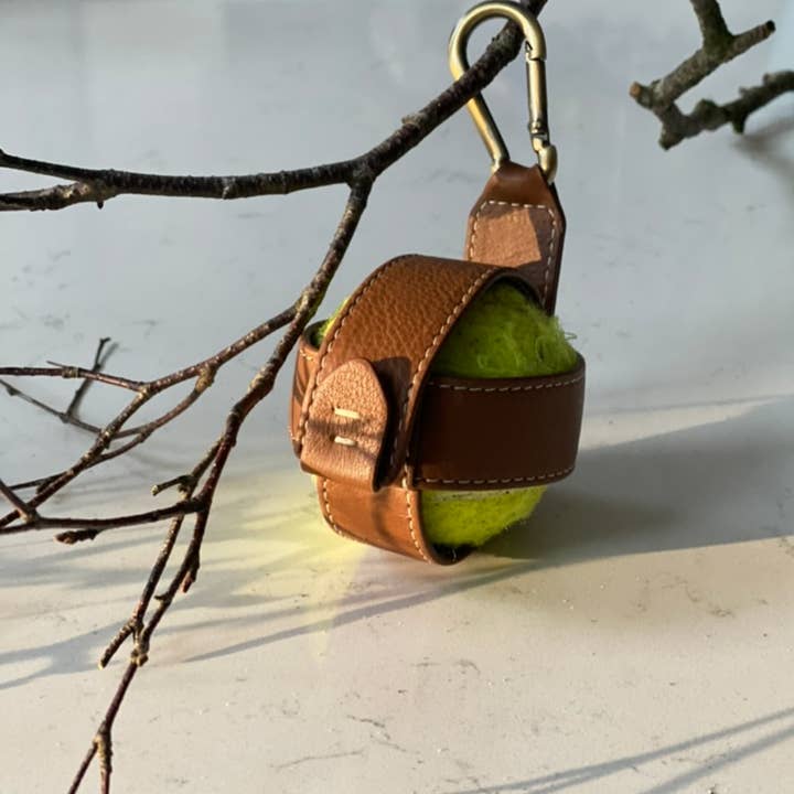 Barkworth Reeve – wholesale Pet fetch ball – Dog – Leather Dog Ball Holder4