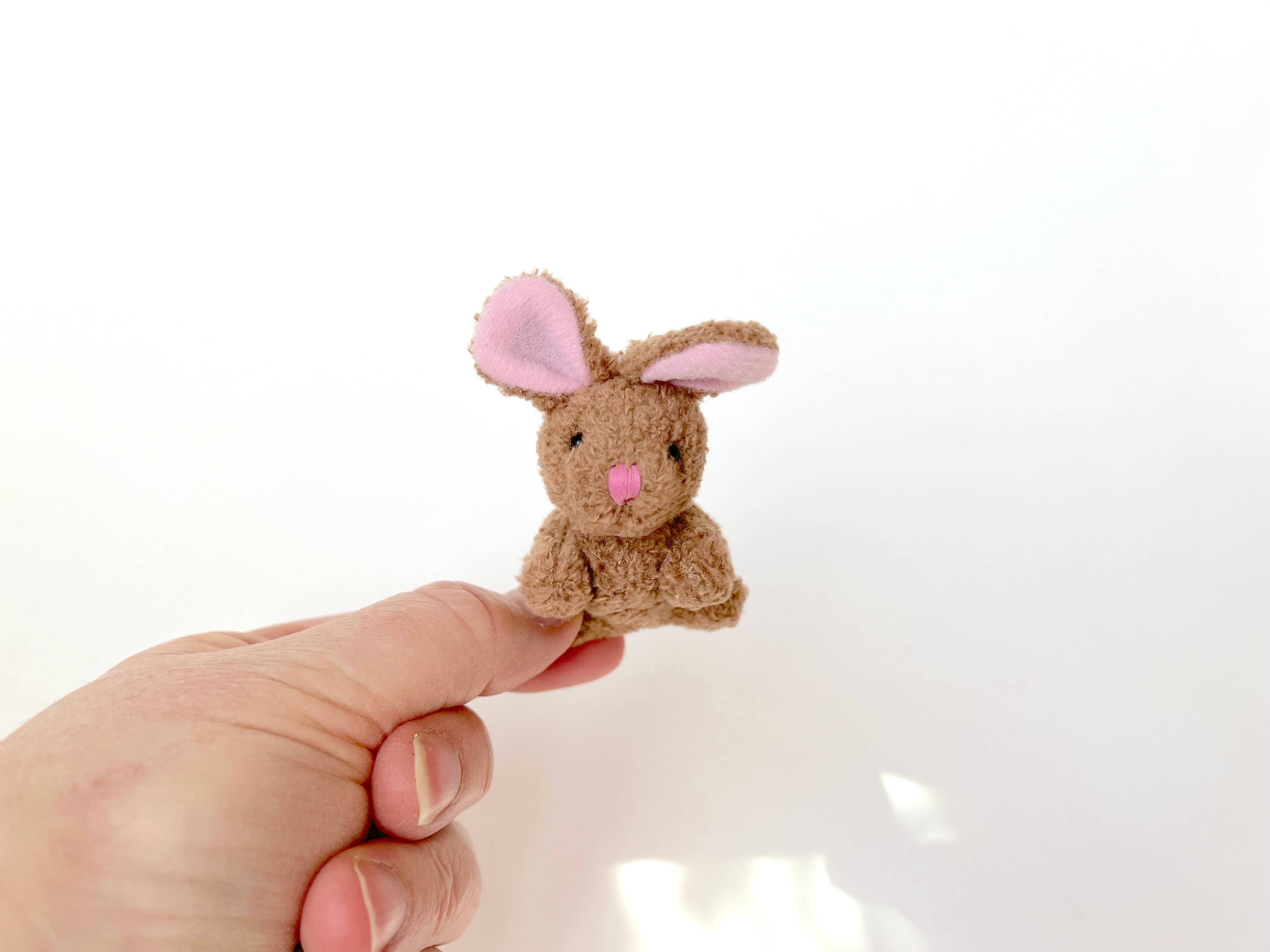 The Gifted Rat - Wholesale Stuffed/Plush Toy - Kids & Baby - Small Plush Bunny Rabbit (Brown)1