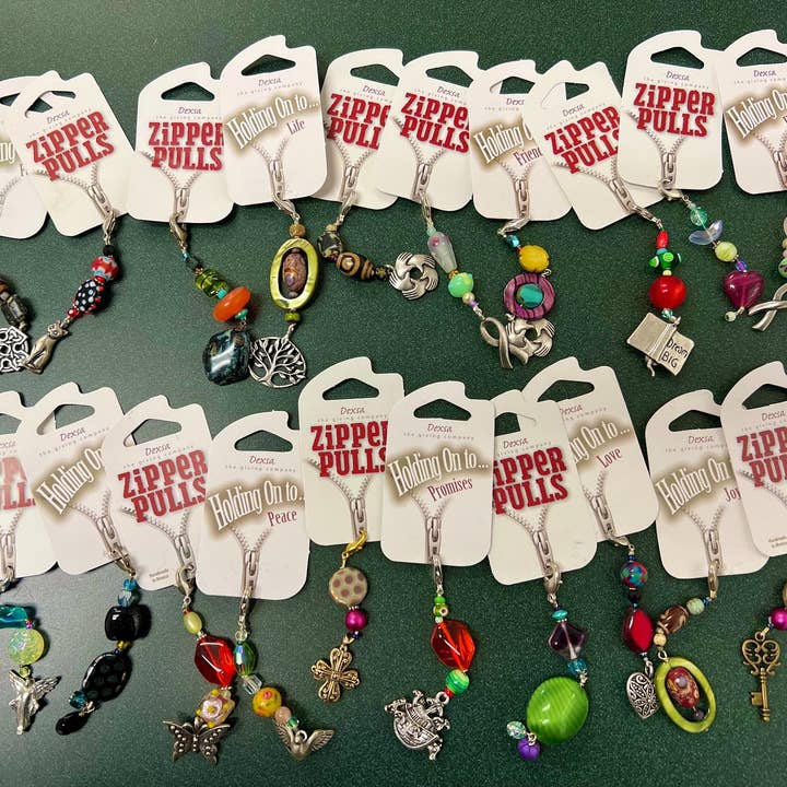 Dexsa - Wholesale Purse/Bag Accessory - Women's - Zipper Pulls Assortment - 10 pieces