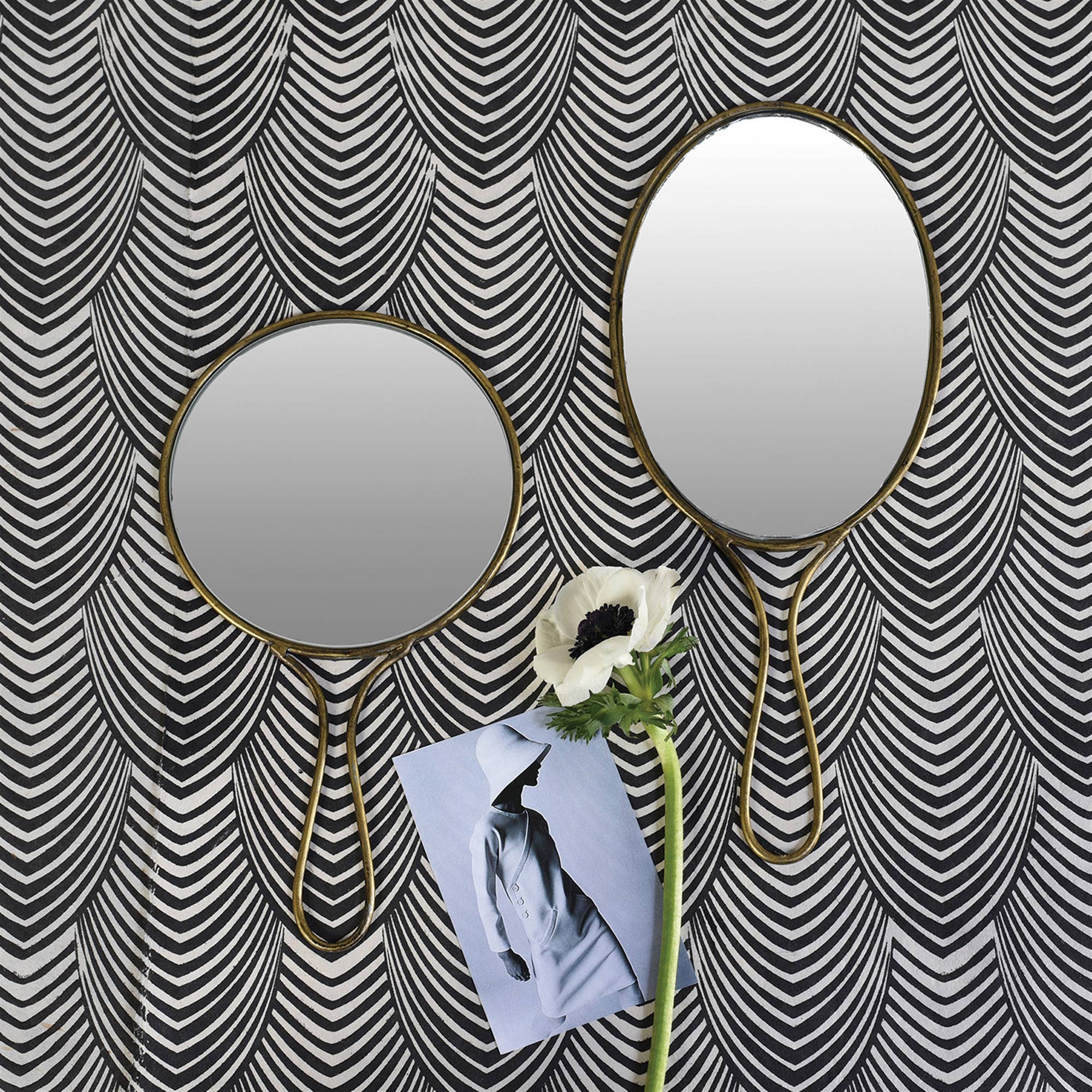 HomArt - Wholesale Vanity Mirror - Lena Hand Mirror, Brass - Round - Brass2