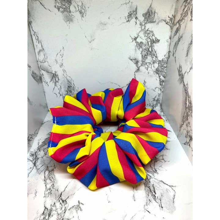 Enchanted Scrunch - Venta al por mayor Coletero - Mujer - Coletero con la bandera del orgullo pansexual