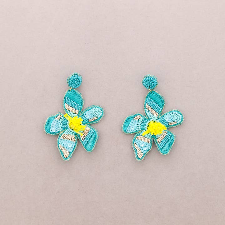 Sonata - Vente Bijoux à boutons pression - Boucles d'oreilles fleuries en perles1