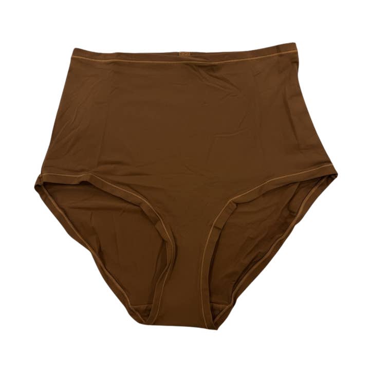 Palma: High Waisted Brief for wholesale by Clétte