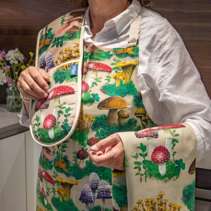 AMPellegrini Art & Design - Wholesale Tea Towel - Tea towel with woodland mushroom pattern / fungi tea towel3