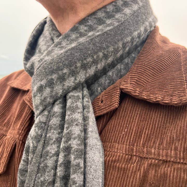 SONS Limited – wholesale Scarf – Men’s – The Quiet Thread Collection - Ashcroft - Grey1