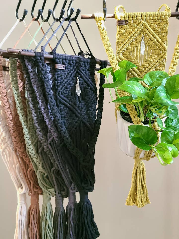 Le Quartz - Support de Plante Mural pour la vente par Macramé Mouse