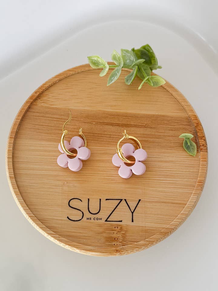 Suzy 02 Dangles for wholesale by SuzyMe