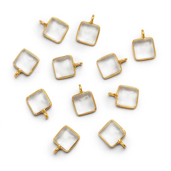 8mm Vermeil Indfattet Krystal Kvarts Firkantet Vedhæng 1 Perle for engroshandel hos The Bead Traders