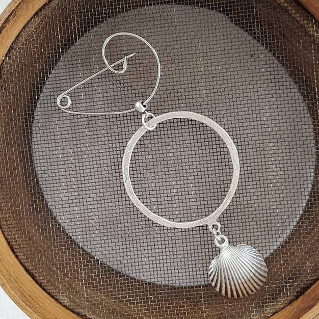 Abstract Circle and Shell Swirl Pin Brooch - 7 for wholesale by Zamsoe
