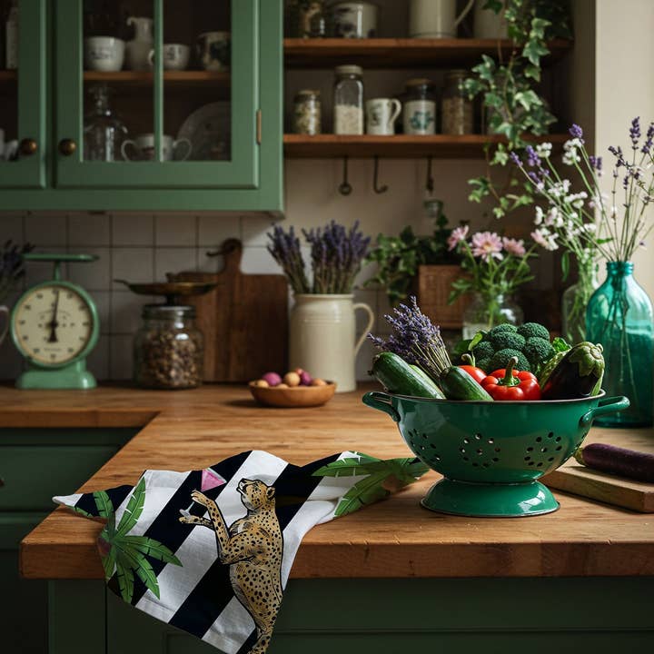 Queen K - Wholesale Tea towel - Cocktail Cheetah Black & White Striped 100% Linen Tea Towel5