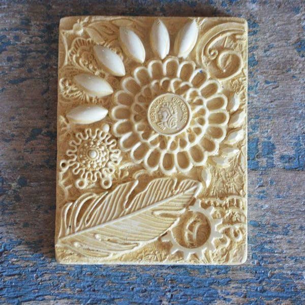 Crystal Candy Unique Cake Decorations - Wholesale Craft Supplies - Crystal Candy Bas Relief Mould - Edwina