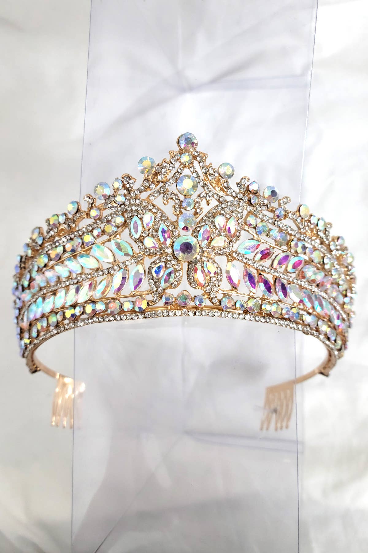 Chicas – Großhandel Tiara – Damen – Schmetterlings-Tiara mit Juwelen und Edelsteinen HT9551