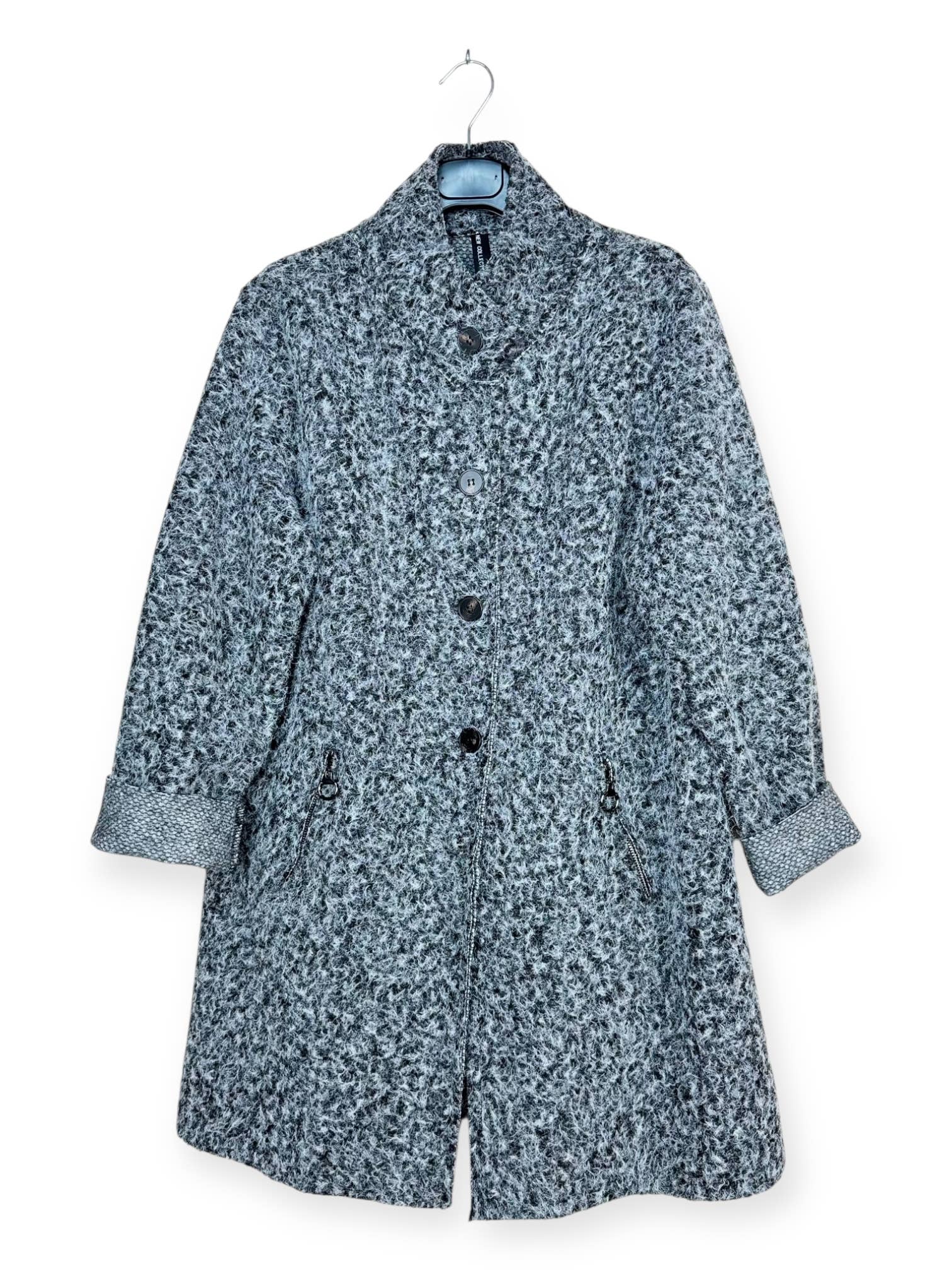 Lucky Nana – wholesale Rock - Dam – AH 25275 - Kappa med Knappar och Dolda Dragkedjefickor – Elegans22