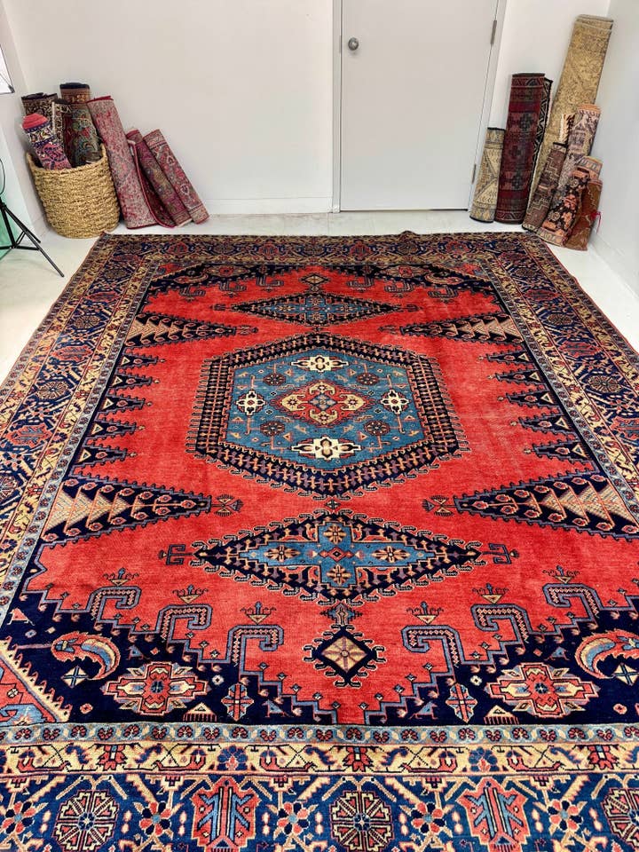 Tapis Viss Persan | 2,90 m x 3,63 m pour la vente par Rug the Rock