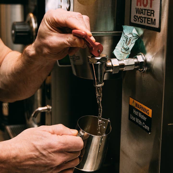 MAHSA CHAI - Wholesale Powdered Health Drink - MAHSA CHAI Starter Kit: Barista Canister + Refill Bag1