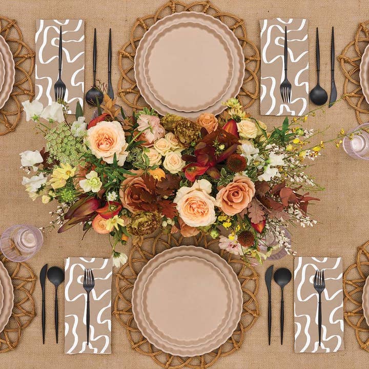 Sophistiplate - Wholesale Assorted cutlery set - All Black Bella Assorted Plastic Cutlery/24pc, Service for 88