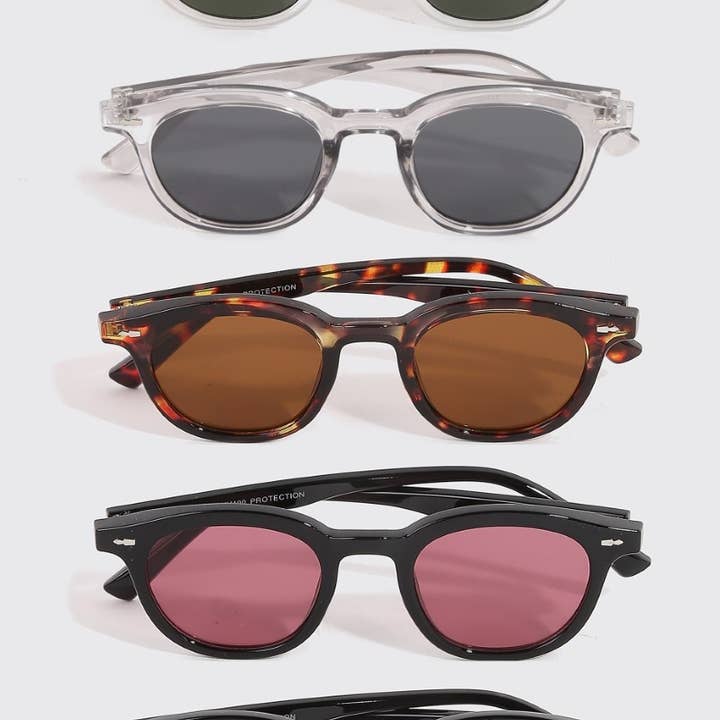 Set di occhiali da sole con lenti circolari per la vendita all'ingrosso da parte di Collections by Fame Accessories