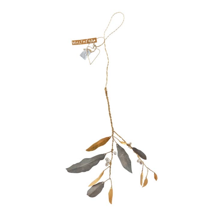 Maretak ornament van messing en zink voor wholesale door Walther & Co.