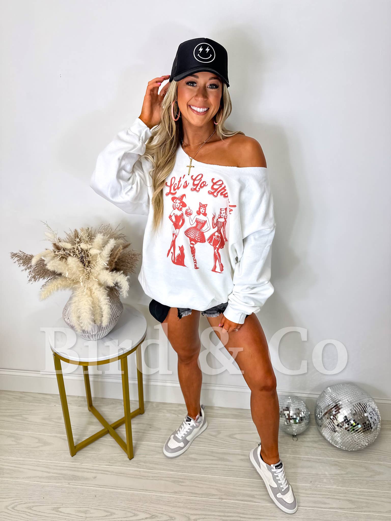 birdie - Vente Sweat-shirt à imprimés – femme - Col rond blanc à épaules dénudées Lets Go Ghouls3