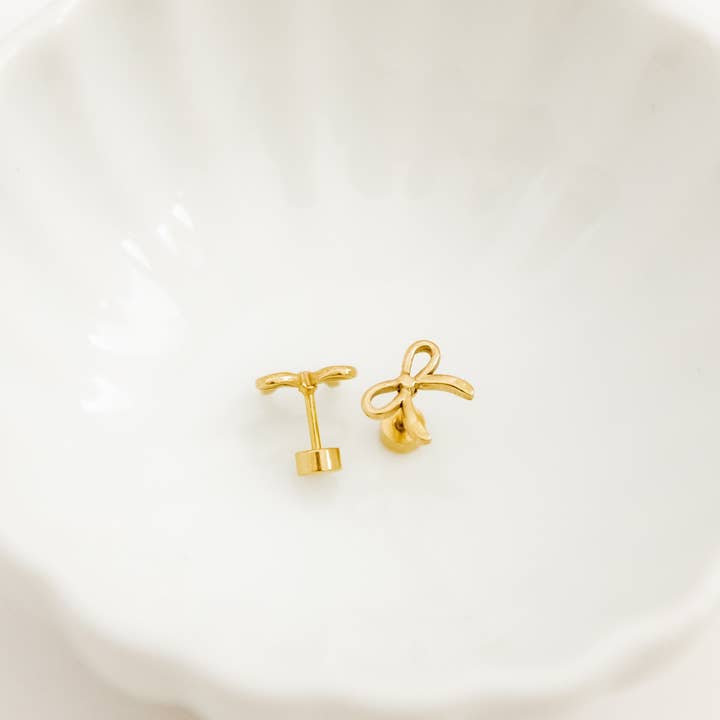 LINNY CO - Wholesale Stud/Post Earrings - Screwback Stud Earrings - Sadie - Gold6