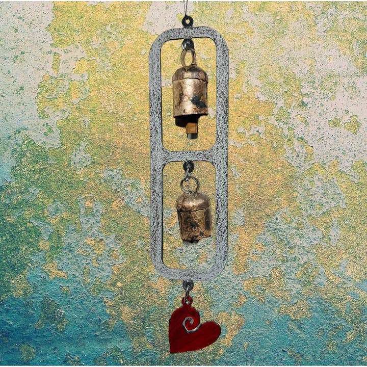 Campanilla con forma de corazón y viento, adorno hippie de metal para San Valentín, bonito para venta al por mayor de Whimsies