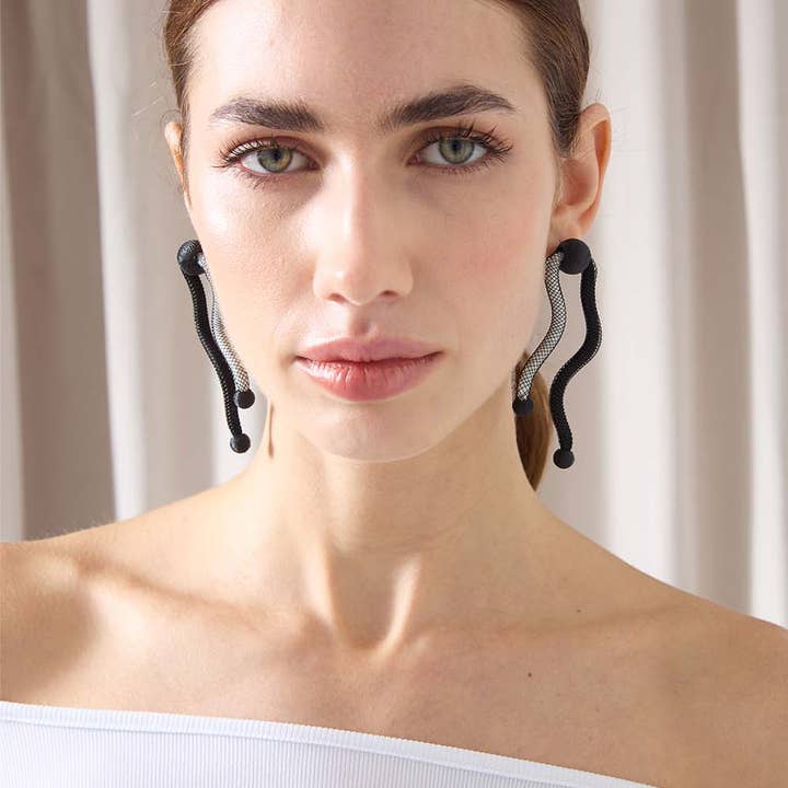 Iskin Sisters - Wholesale Dangle Earrings - Pendientes Vida Olas - Negro/Blanco*2