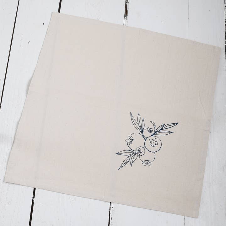 Hearth and Harrow - Wholesale Dinner & cloth napkin - Set of 4 Organic Wild Blueberry Cloth Napkins in Navy2