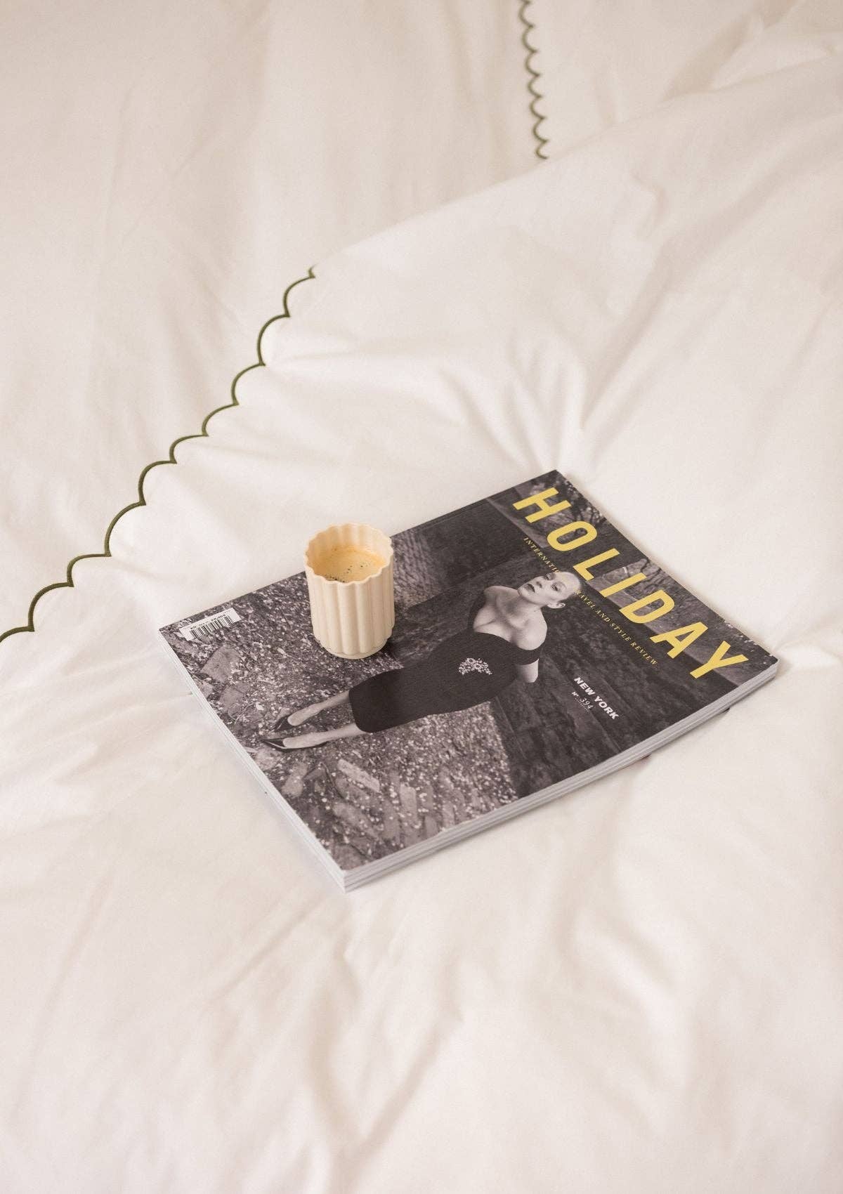 Tomète - Wholesale Duvet Cover - The scalloped duvet cover in white & forest green cotton percale5