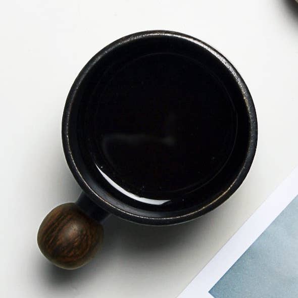 Mug Objectry Ball — noir, argile, rond pour la vente par Objectry