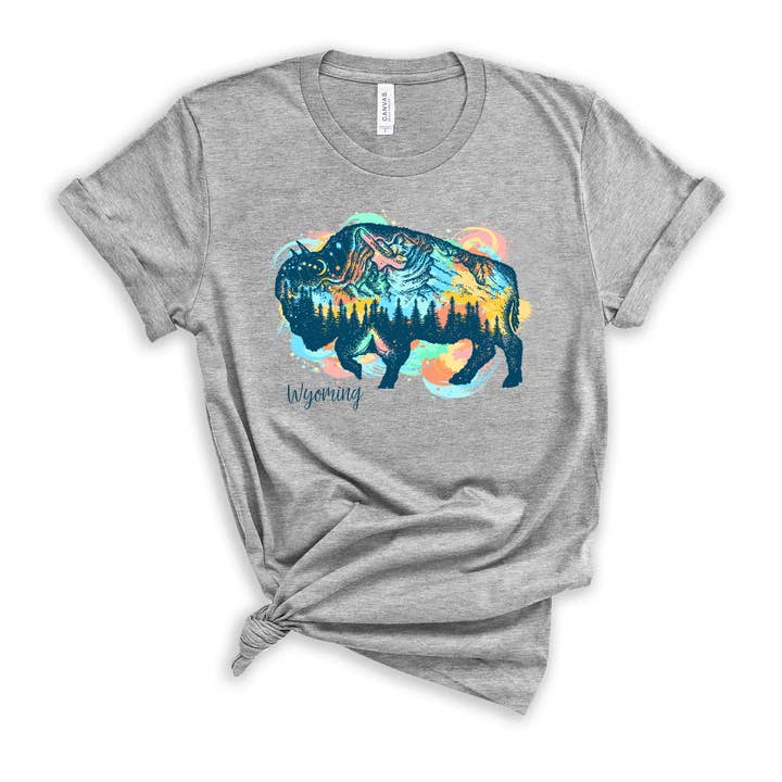 T-shirt graphique Bison Collage ~ PERSONNALISABLE pour la vente par This Joyful Home