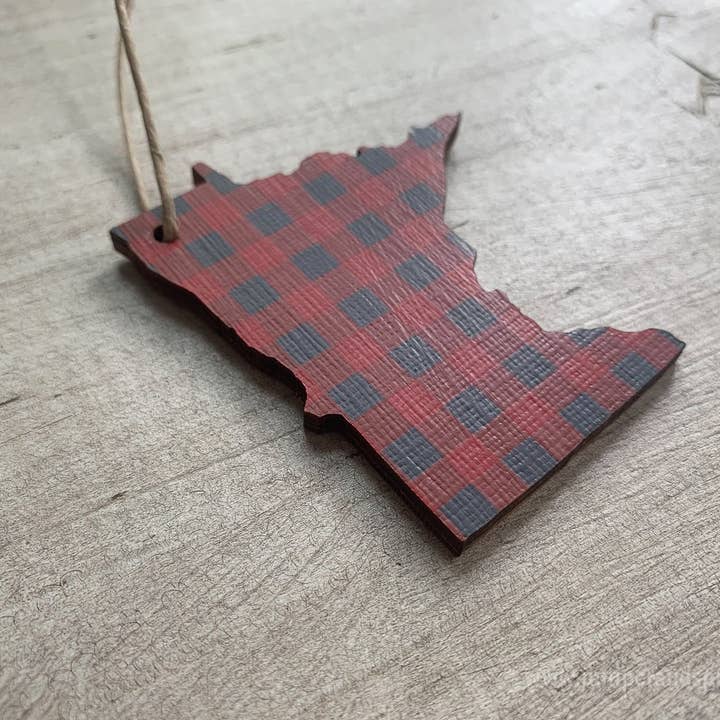 Juniper & Spruce - Vente Objets de décoration - Ornement à carreaux Buffalo du Minnesota6