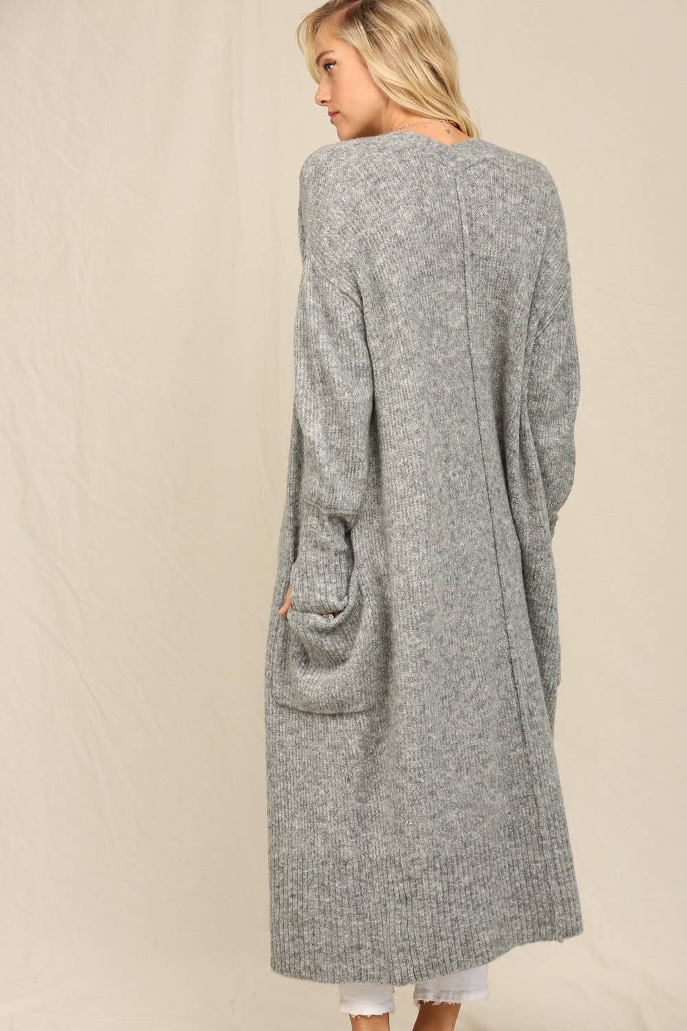 H Gris Le long cardigan avec poches en vente sur Faire4