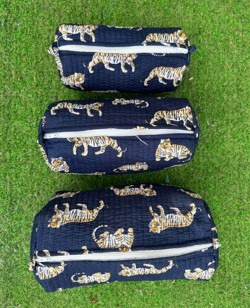 bhavnas boutique - Vendita all'ingrosso Borsa per trucchi/cosmetici - Borsa con Stampa Tigre Borsa Trapuntata in Cotone Borsa da Donna Borse da Toilette3