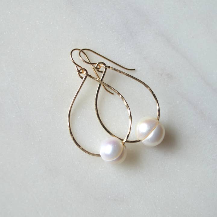 Hvid perle ferskvandsperle øreringe for engroshandel på Faire2