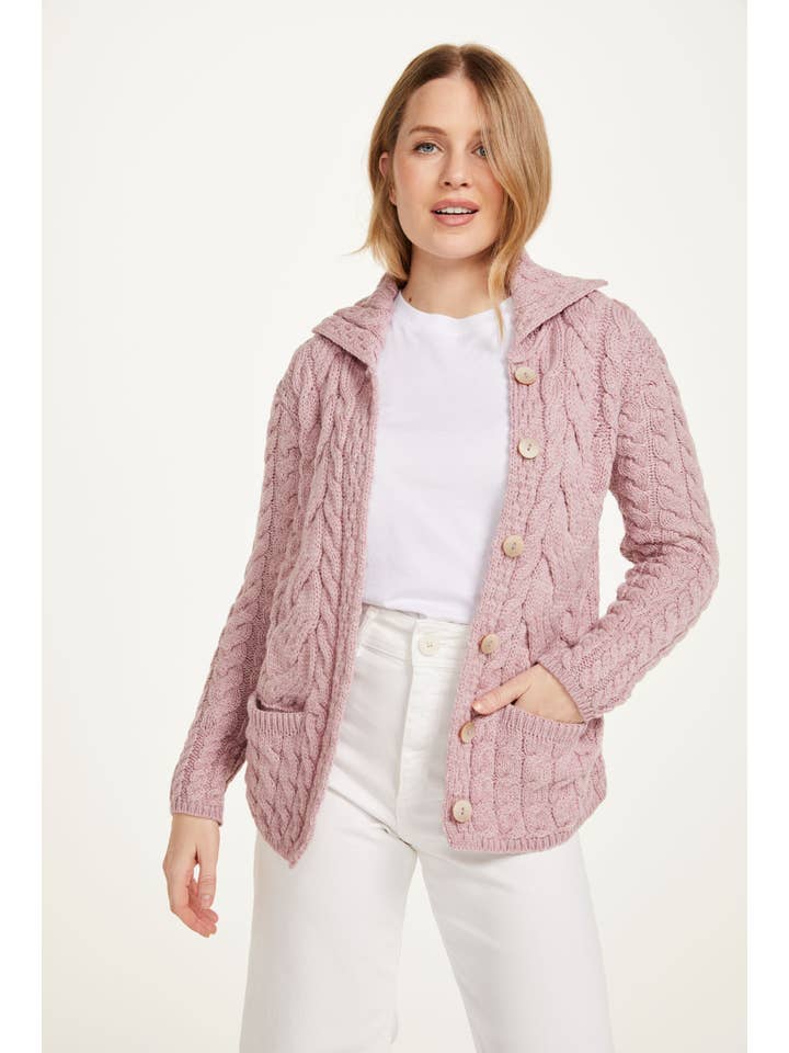 Aran Woollen Mills – Engroshandel Cardigan - Dame – Belcarra Dame Aran Cardigan - Blush Pink2