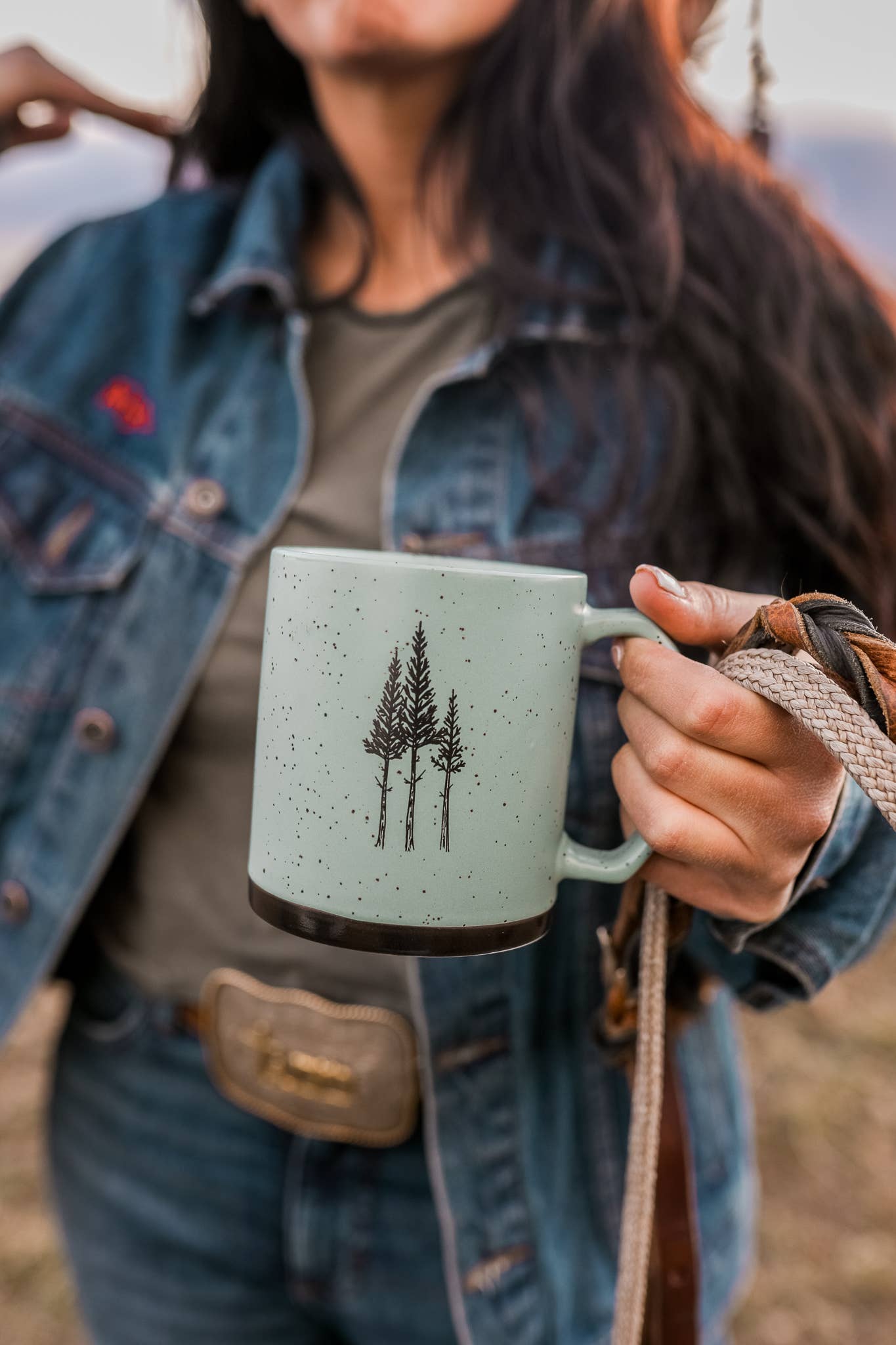 The Montana Scene – Caneca por atacado – Caneca de cerâmica rústica de três árvores - Sage