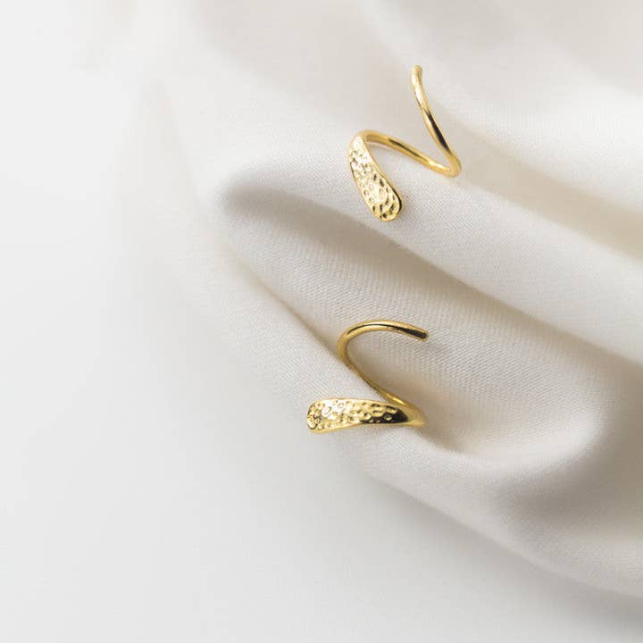 Perimade & Co. LLC - Wholesale Hoop Earrings - Minimalist Twist Spiral Hoop Earrings in 925 Sterling Silver