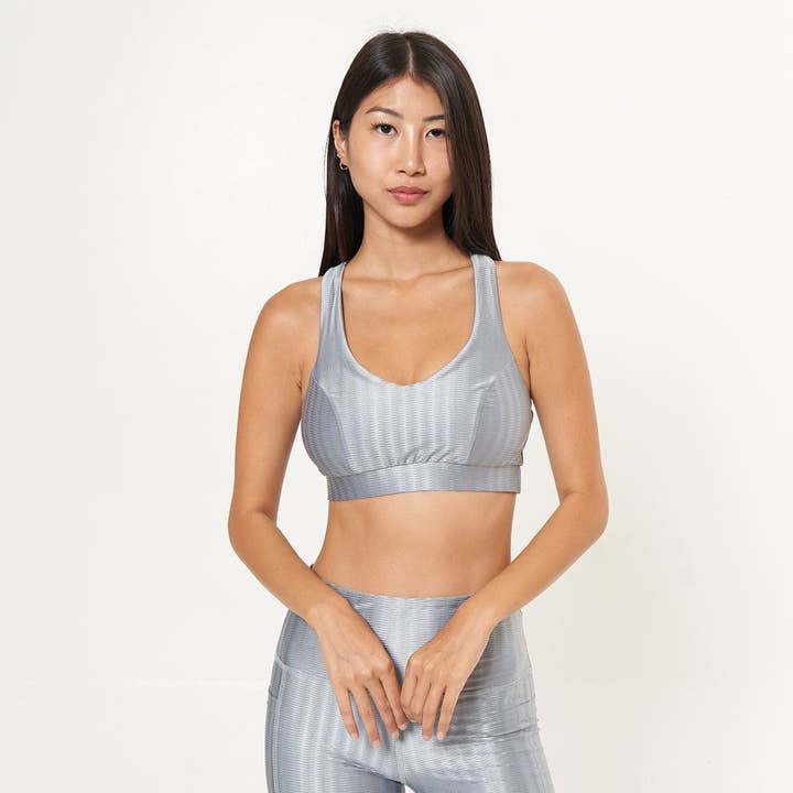 Bralette de desempenho clássico - padrão de zap cinza pomba por atacado de Lola Getts Inc