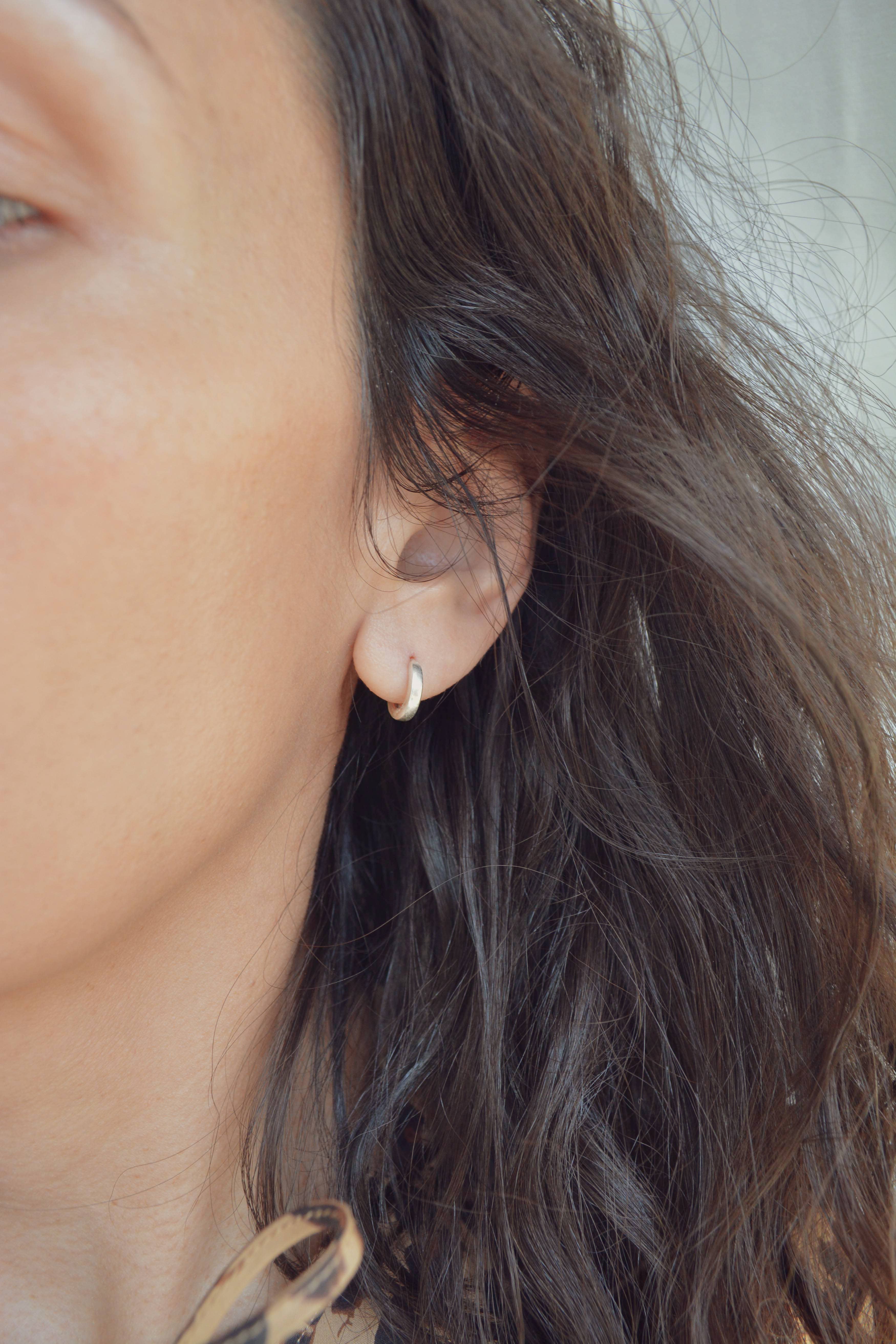 Gem & Blue - Vente Petits anneaux - Créoles Huggie en argent2