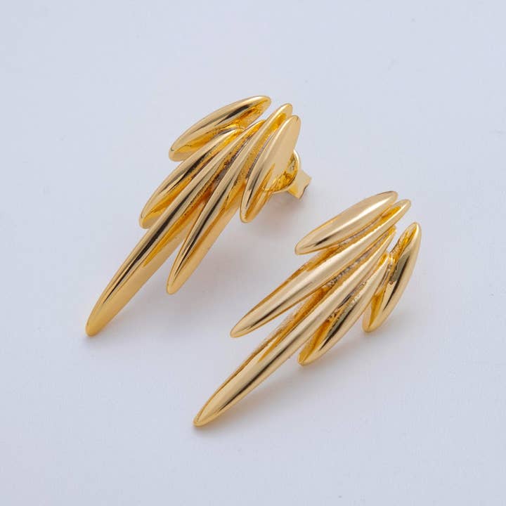 18K Guld Fyllda Änglavingar Stiftörhängen | AI-408 för wholesale av Aim Eternal