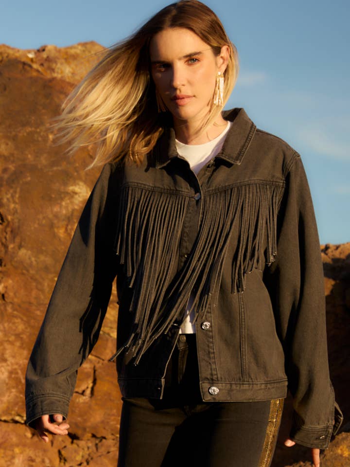 GIACCA NERA IN DENIM CON FRANGE per la vendita all'ingrosso da parte di Porter Blue Apparel