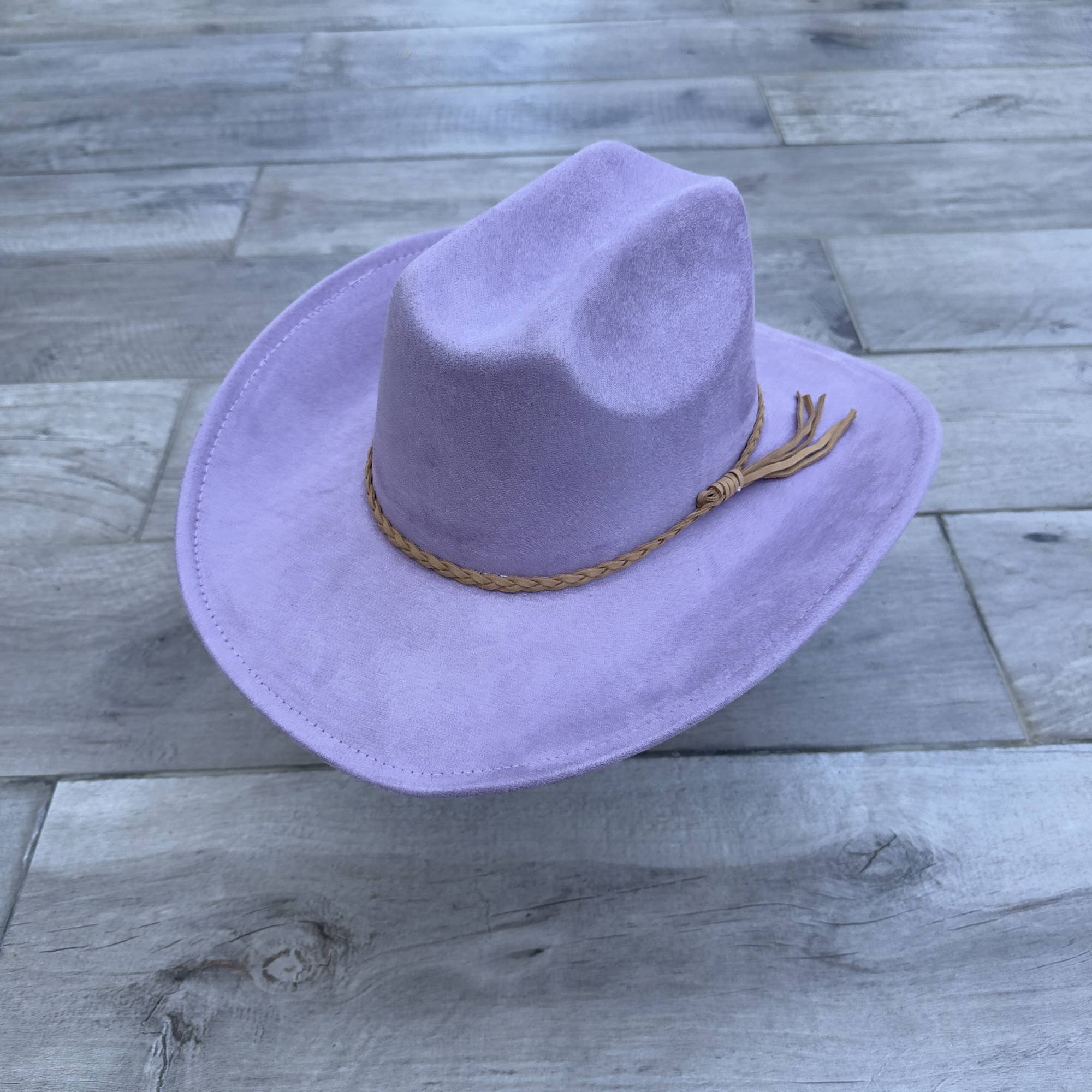 Queens INC - Wholesale Cowboy Hat - Women's - 🤠 Vegan Suede Cattleman Cowboy Hat W/ Suede Hat Band 9