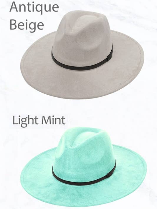 Fedora in pelle scamosciata a onde larghe color pesca, cintura in pelle per la vendita all'ingrosso da parte di Suzie Q USA